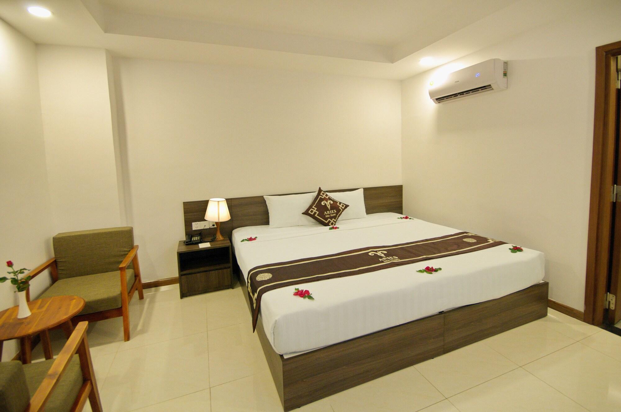Aries Hotel Nha Trang Esterno foto