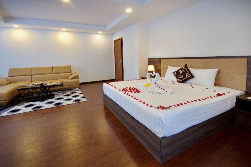Aries Hotel Nha Trang Esterno foto