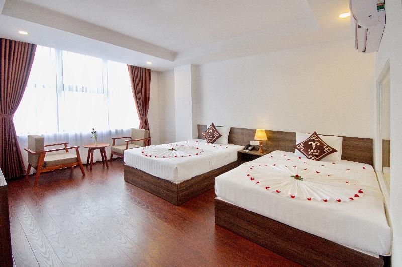 Aries Hotel Nha Trang Esterno foto