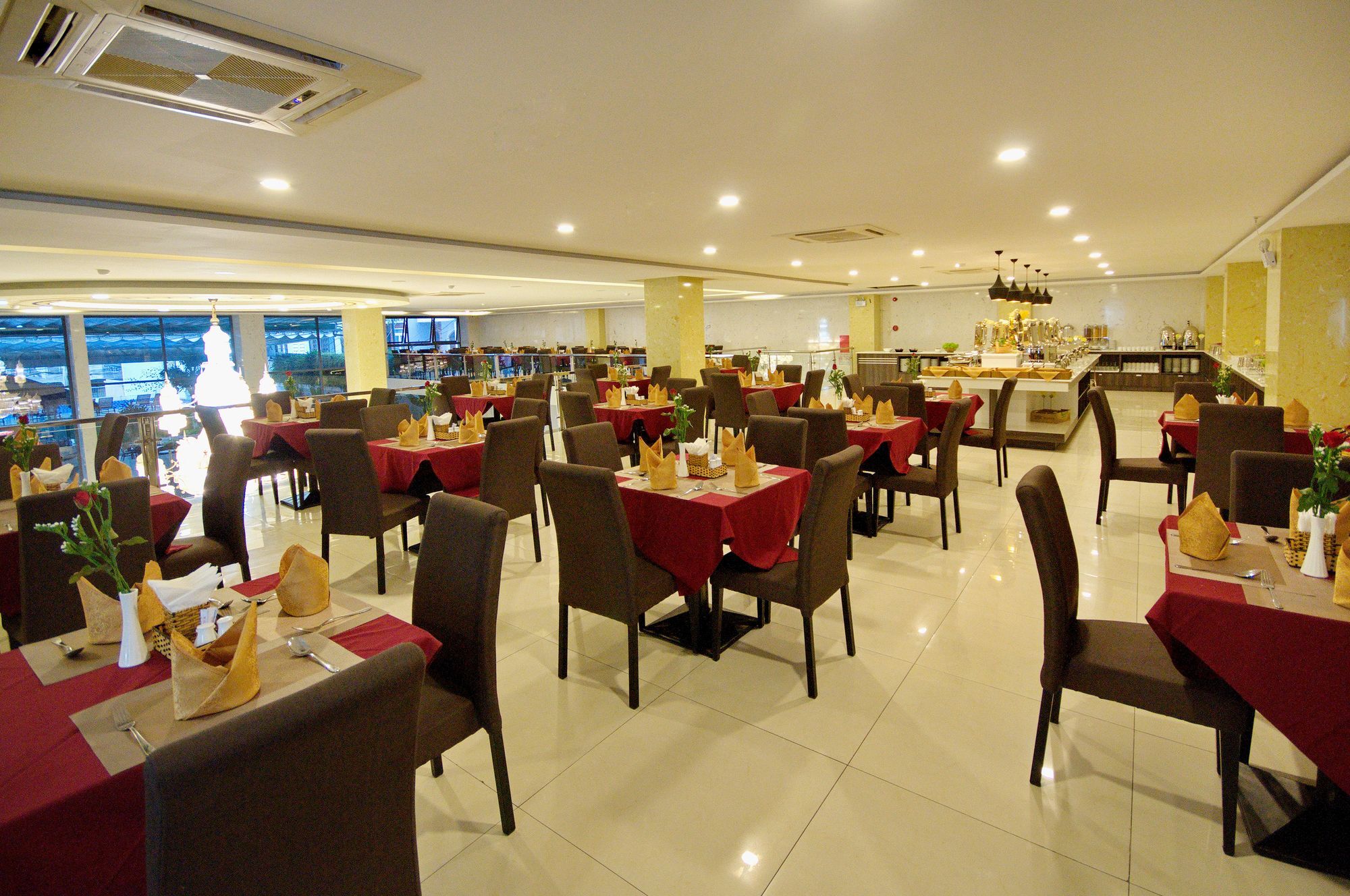 Aries Hotel Nha Trang Esterno foto