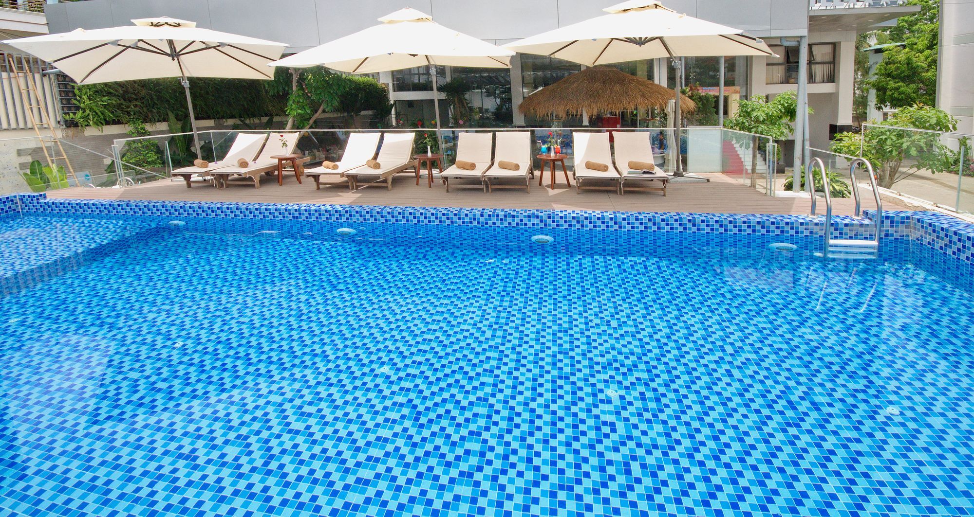 Aries Hotel Nha Trang Esterno foto