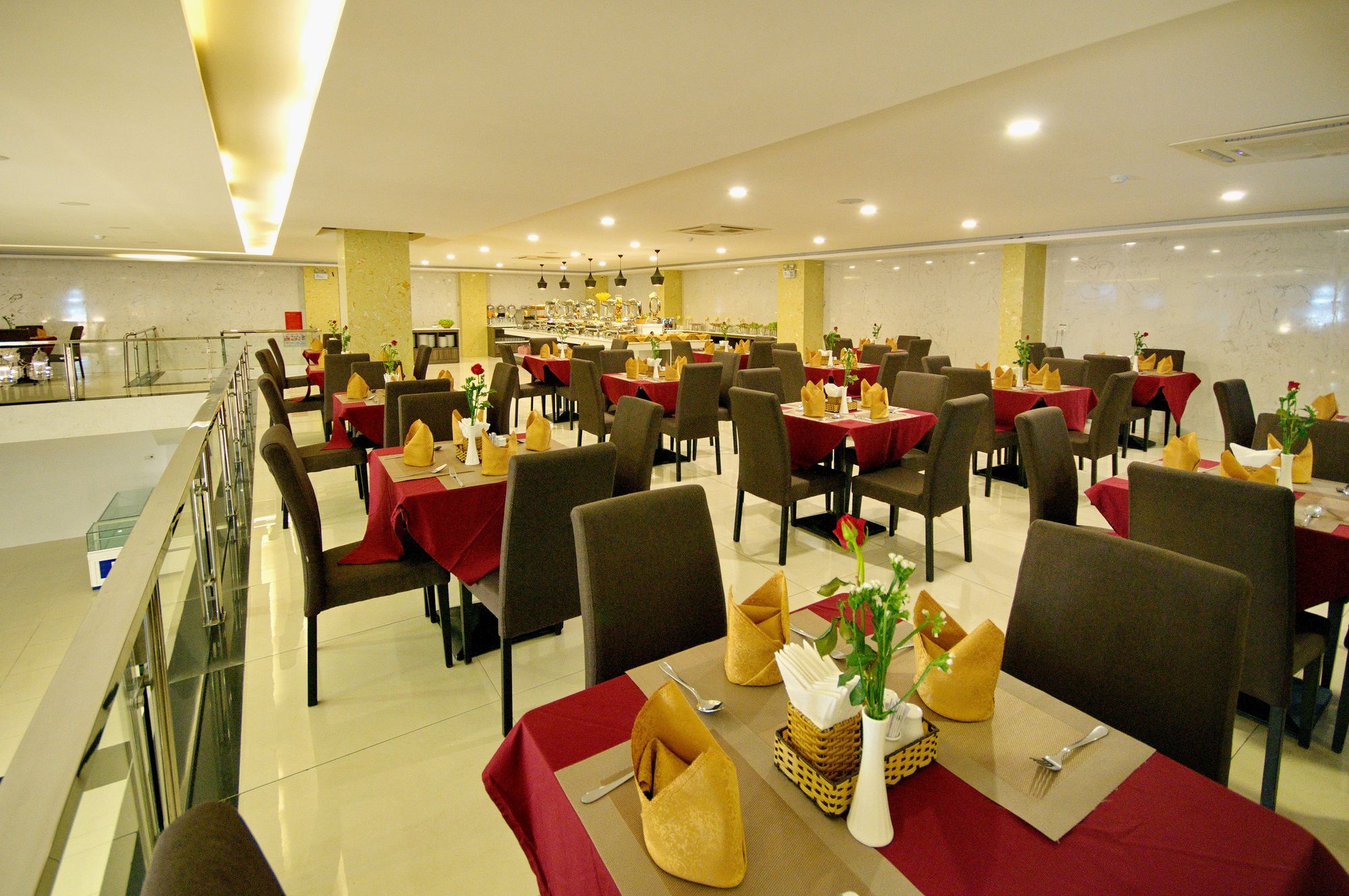 Aries Hotel Nha Trang Esterno foto